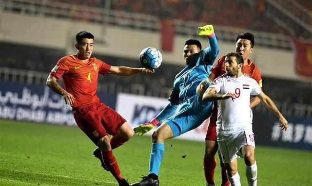 包含法国国家队内部会议纪要流出——关键战内部沟通；NBA总决赛使命明确；赛程密集仍需轮换的词条