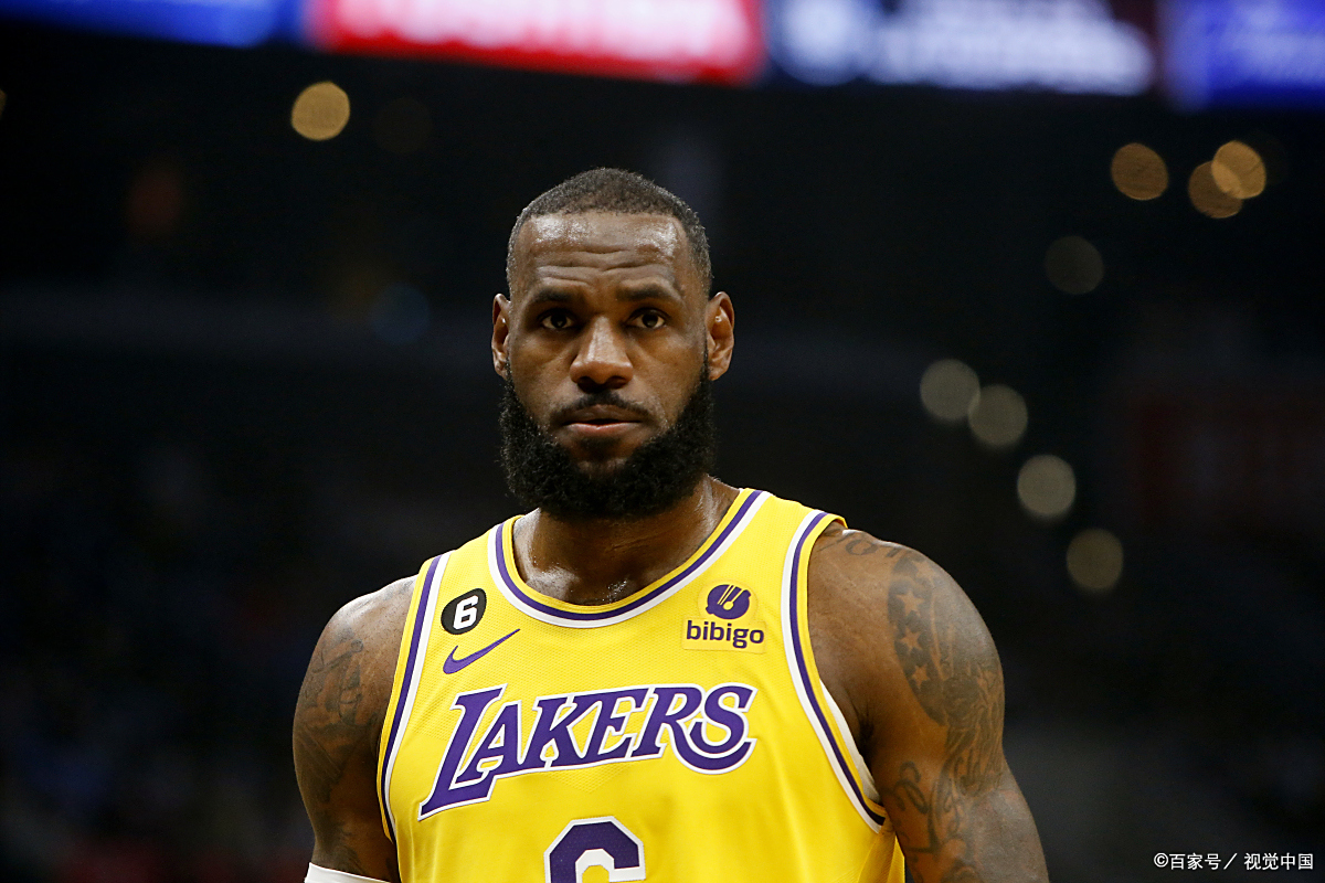 NBA常规赛倒计时；马德里竞技赛前战术微调；细节引发关注；赛场秩序良好；年轻球员得到机会的简单介绍