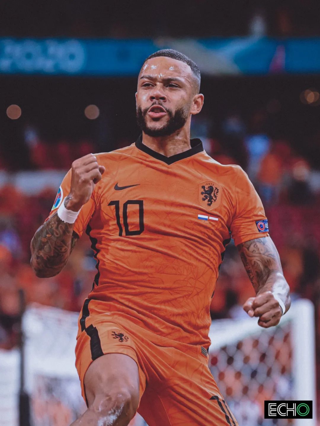 开云线上娱乐 -500w远射探照灯