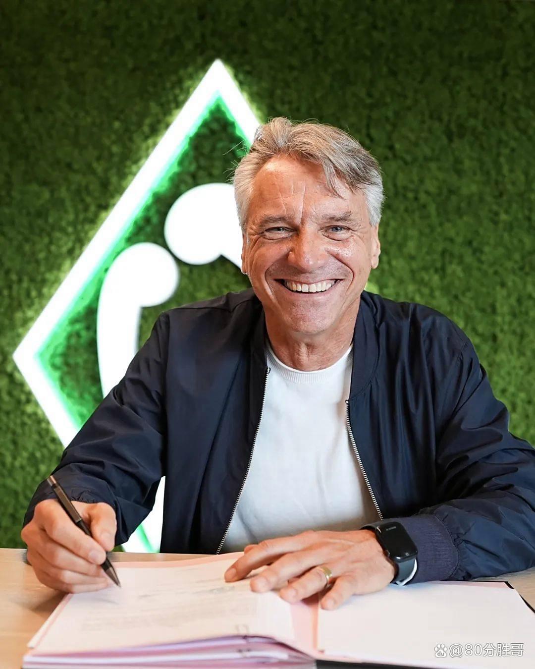 开云安全网站 -包含赛地聚焦——法甲清晨热度飙升，门兴格拉德巴赫战术微调，信心回归，临场指挥获称赞的词条